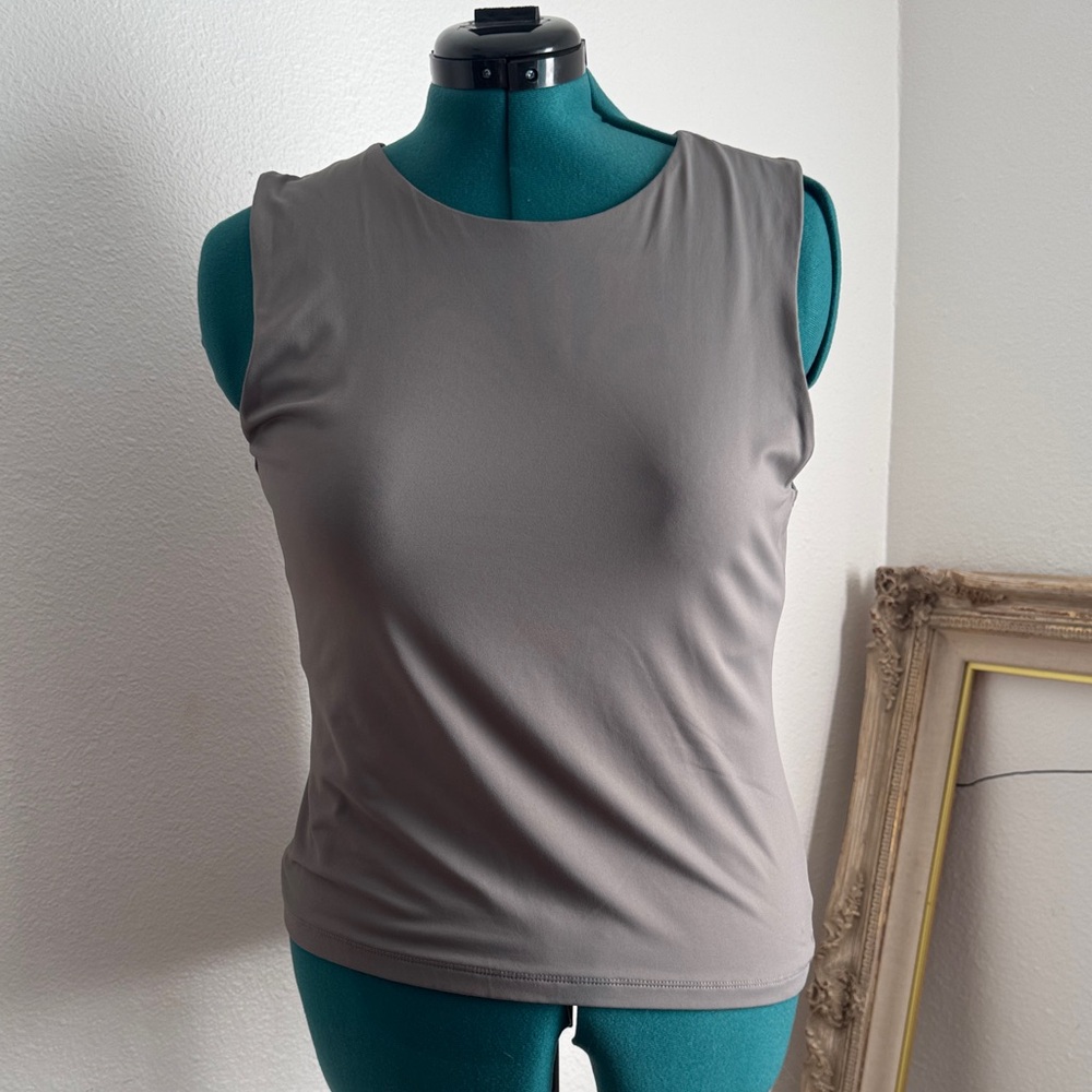 Tahari Gray Women's Tank Top